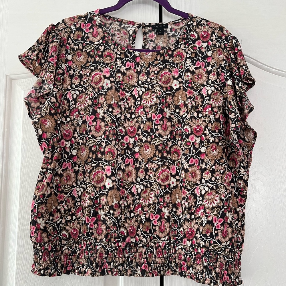 EUC Anne Taylor Factory Floral Print Women's Top